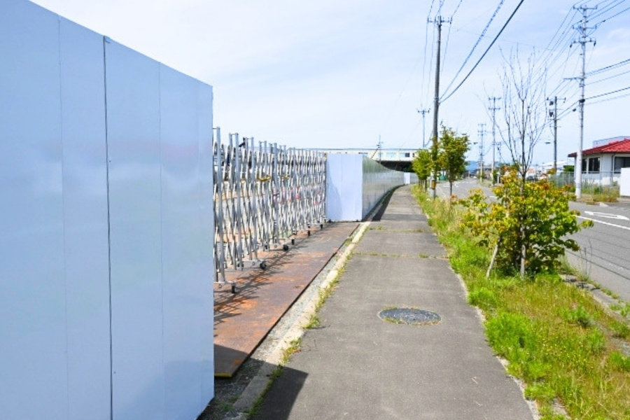 仮囲い・ゲートの設置状況